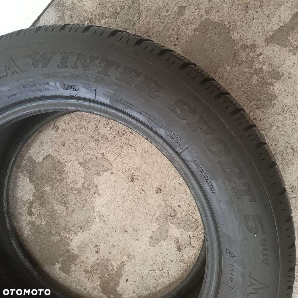 OPONY 235/60/18 2szt DUNLOP 7,5mm (22863) - 3
