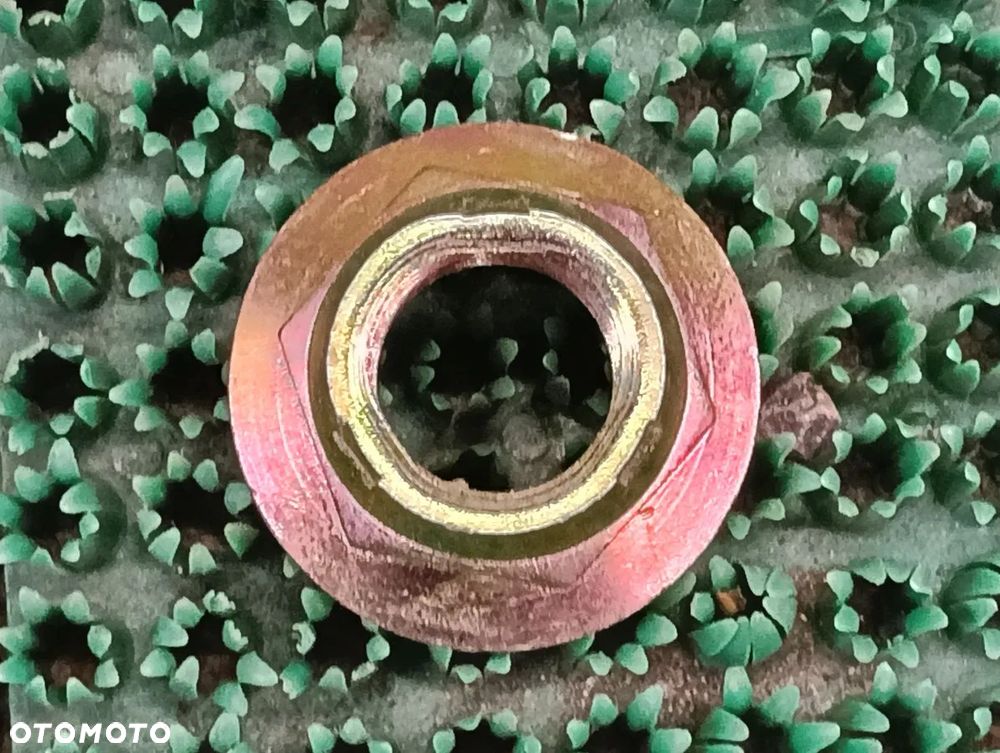 HYUNDAI EXEL 90-95r Nakrętka Samokontrująca - 3