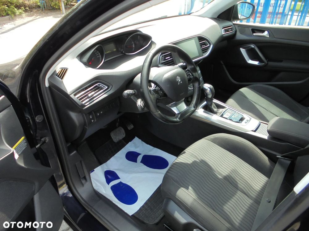 Peugeot 308 SW BlueHDi 150 Automatik Stop & Start Allure - 5
