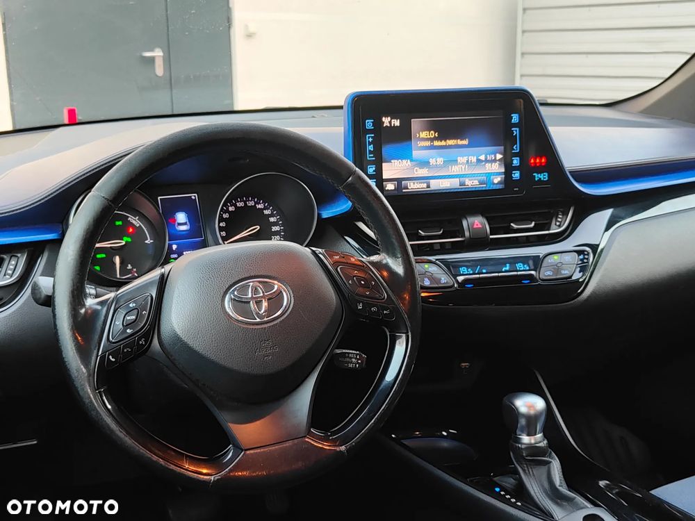 Toyota C-HR 1.8 Hybrid Dynamic - 16