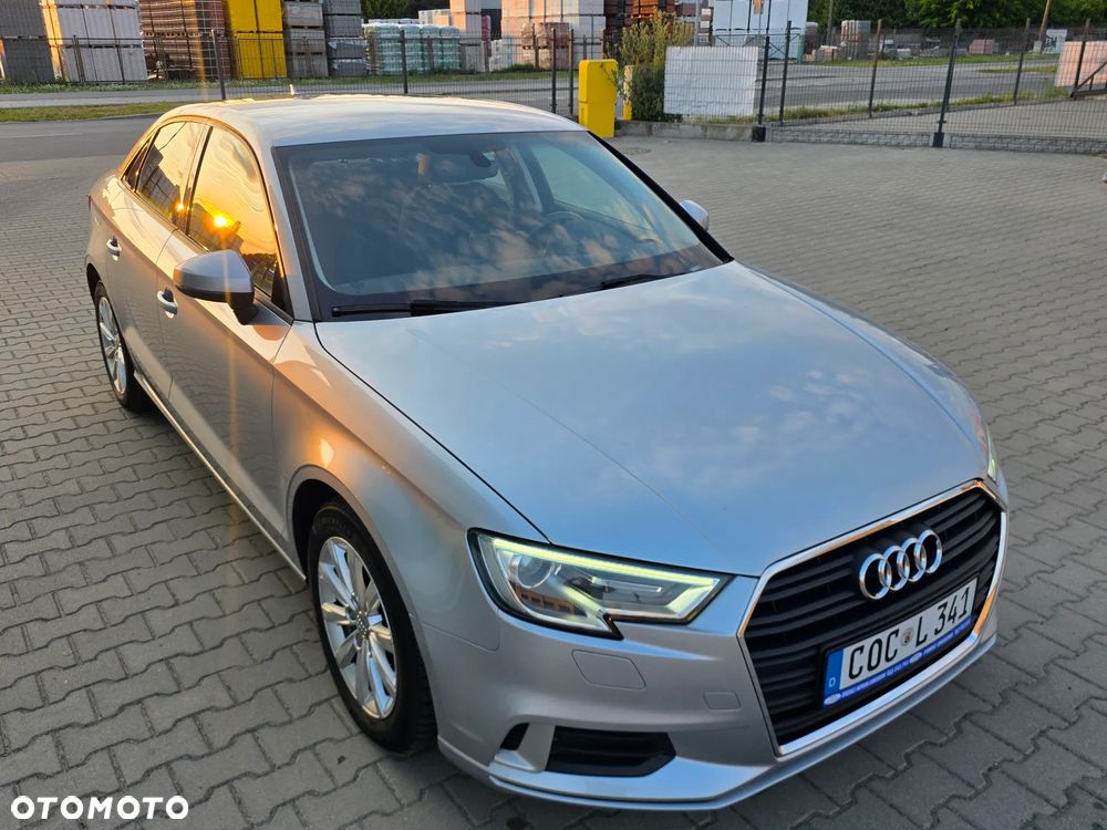 Audi A3 Limousine 1.6 TDI design - 5