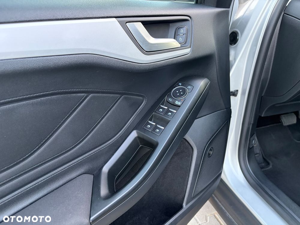 Ford Focus - 16