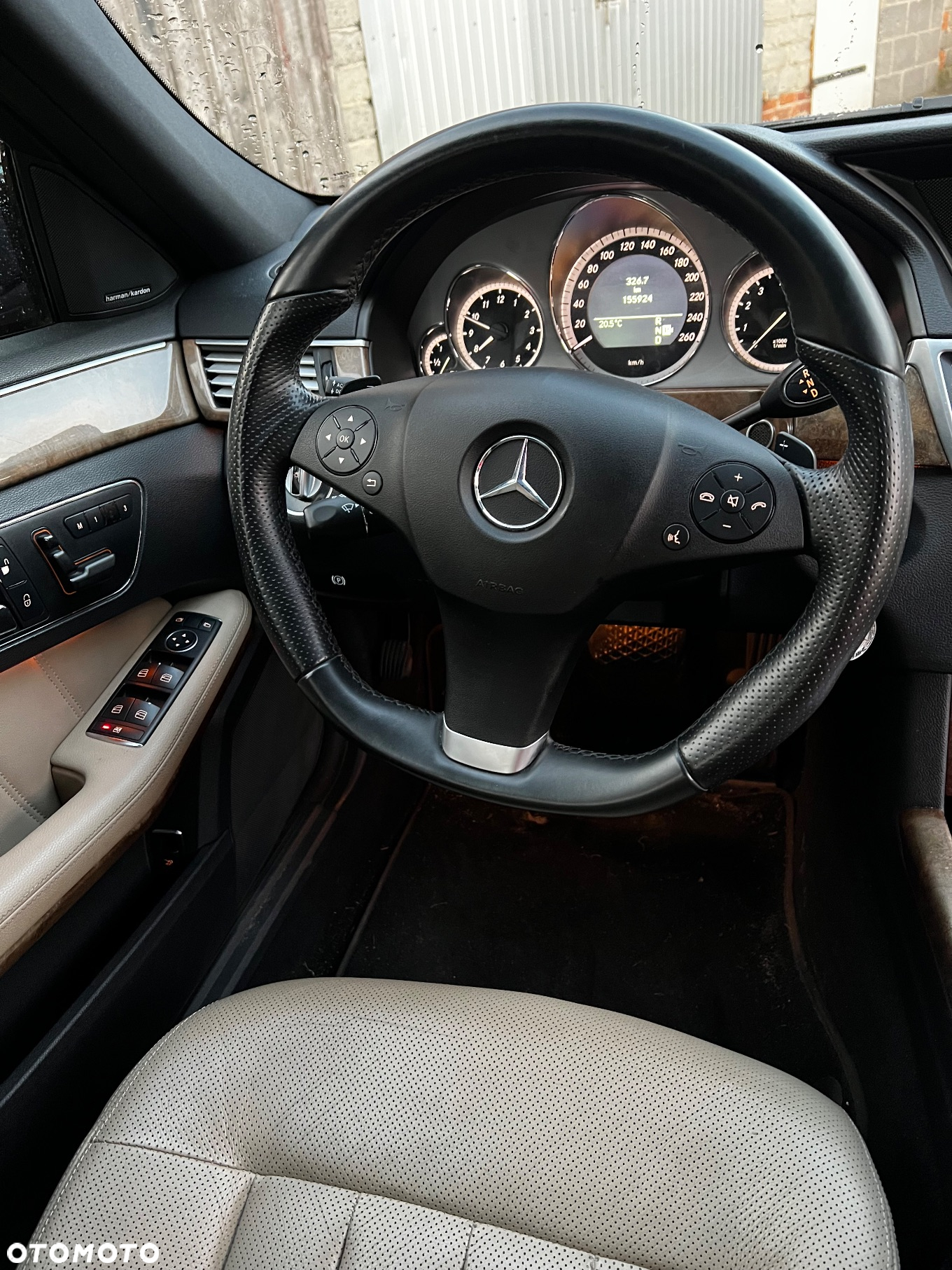 Mercedes-Benz Klasa E - 24