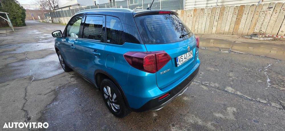 Suzuki Vitara 1.4 Boosterjet Mild-Hybrid 6AT Passion - 5