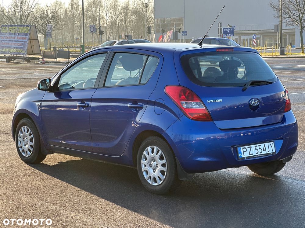 Hyundai i20 1.2 Classic + - 3