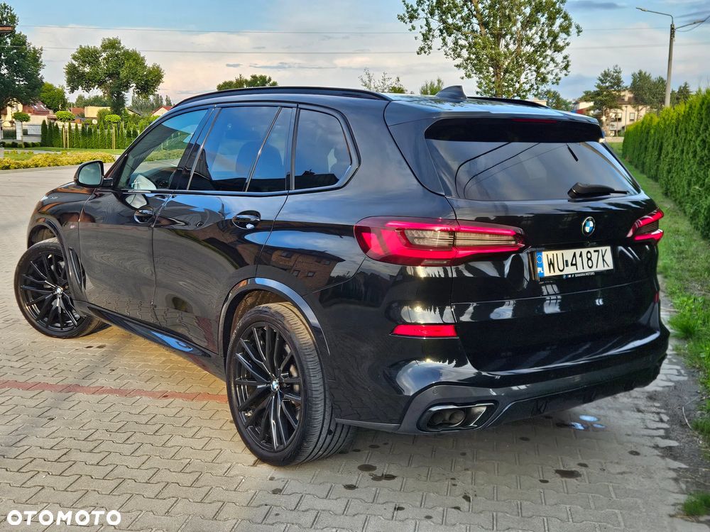 BMW X5 M50i - 3