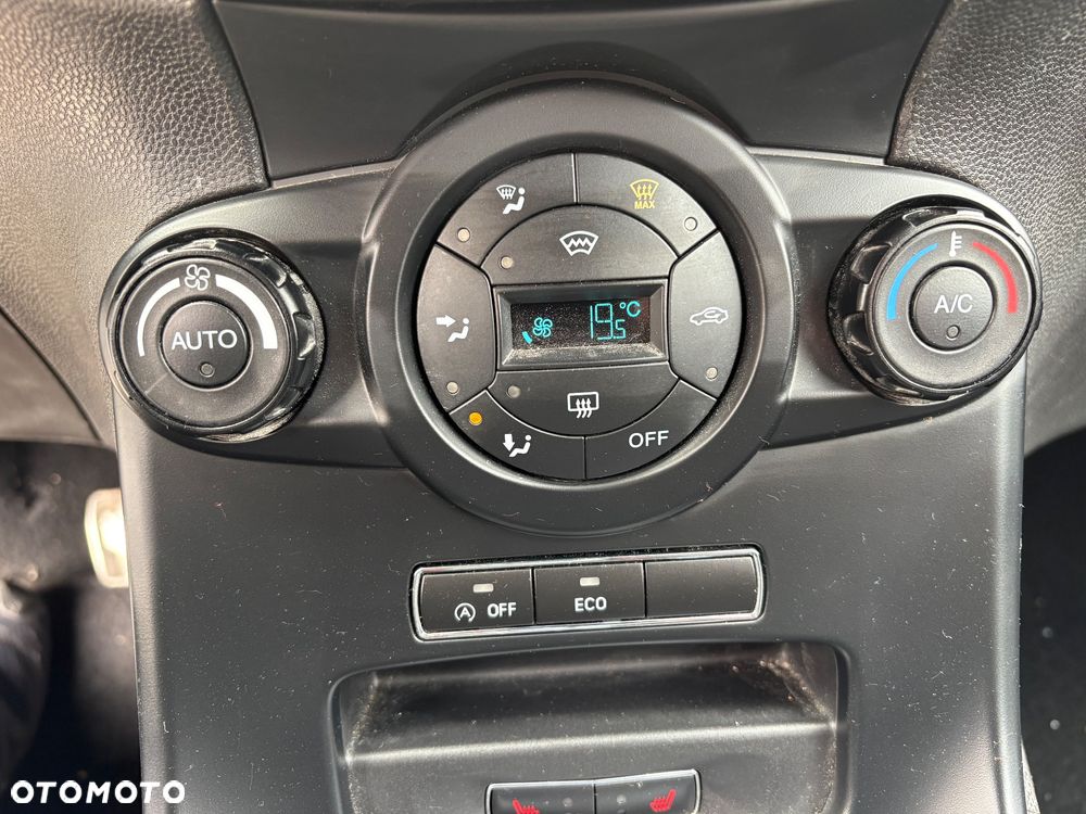 Ford Fiesta 1.0 EcoBoost STart-Stop ST-LINE - 9