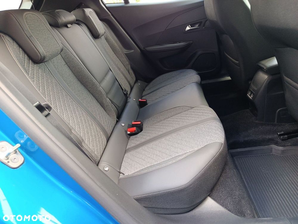 Peugeot 2008 1.2 PureTech Allure S&S EAT8 - 14