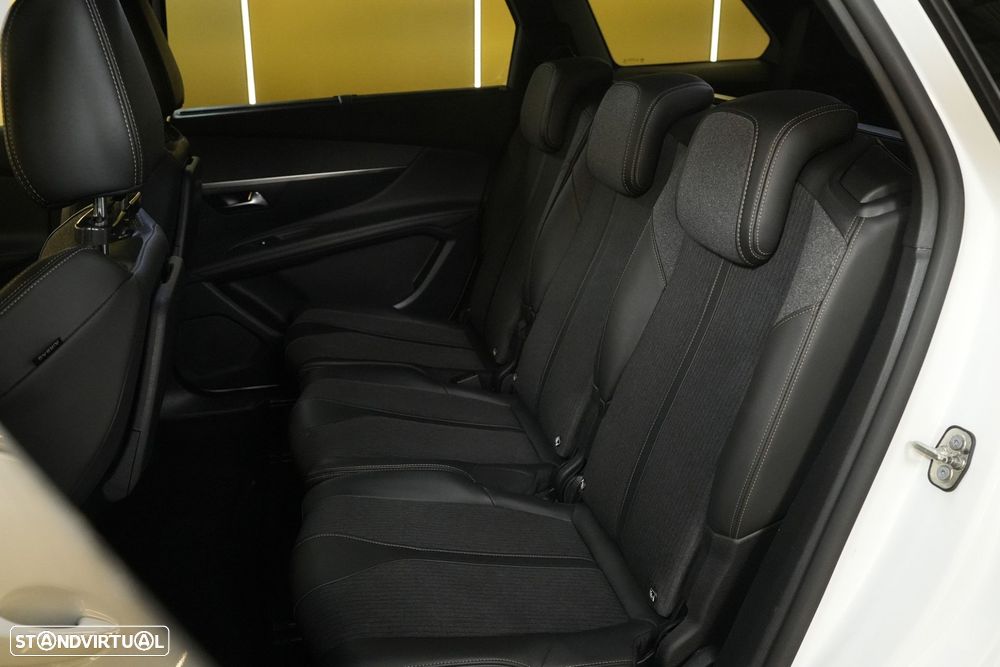 Peugeot 5008 1.5 BlueHDi GT Line EAT8 - 36
