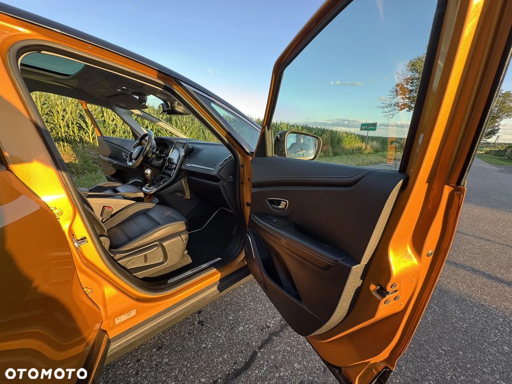 Renault Scenic 1.6 dCi Energy Bose EU6 - 23
