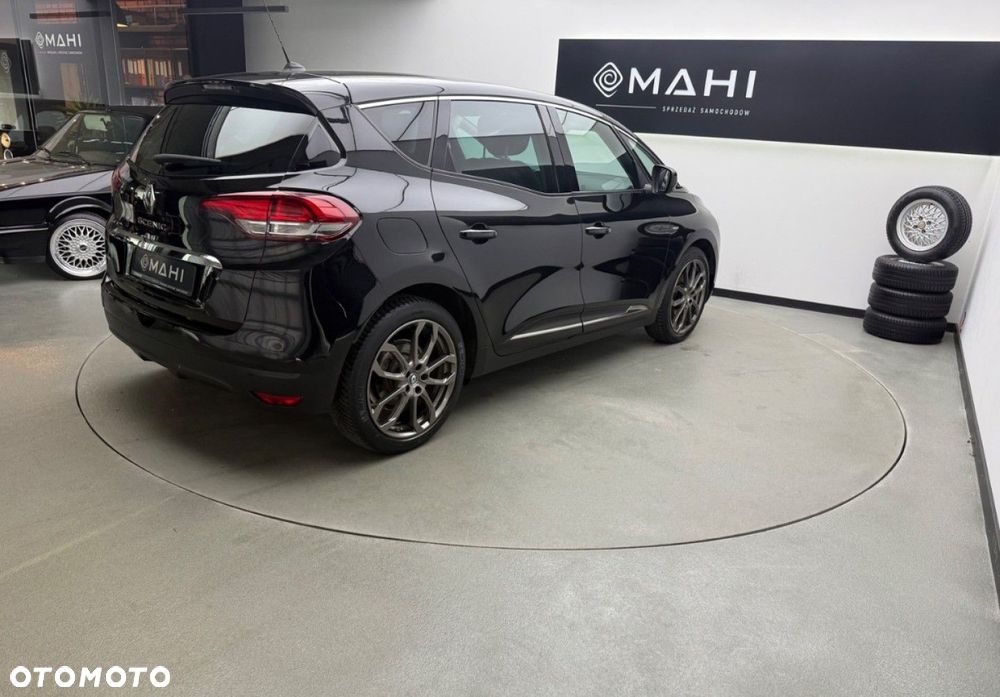 Renault Scenic Energy TCe 130 S&S Bose Edition - 11