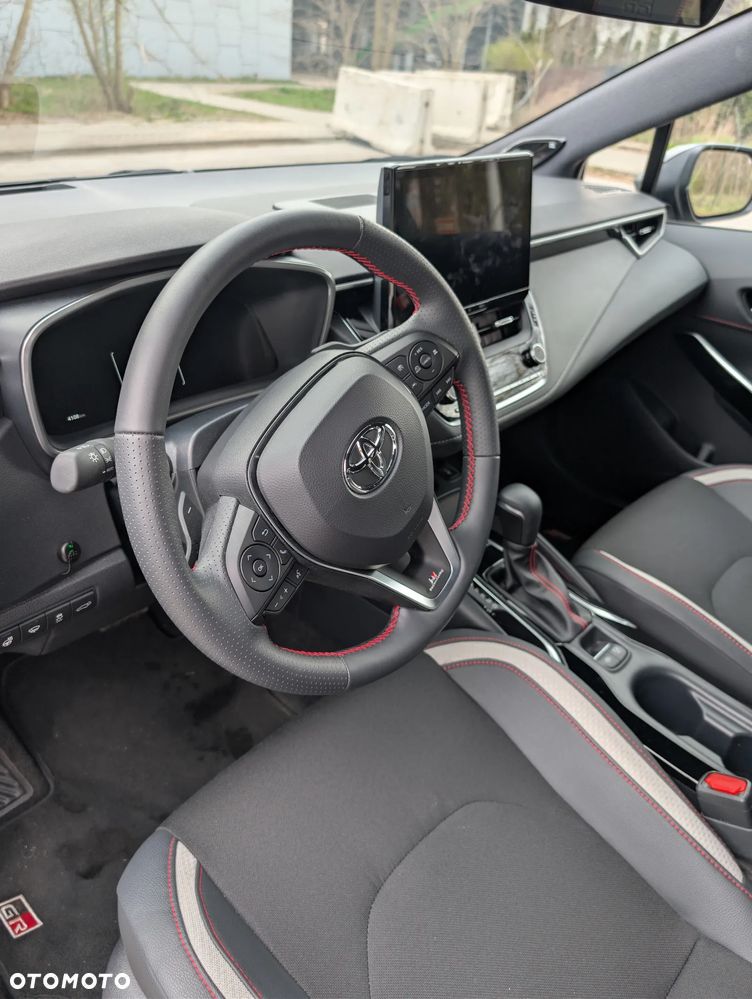 Toyota Corolla 2.0 Hybrid GR Sport - 10