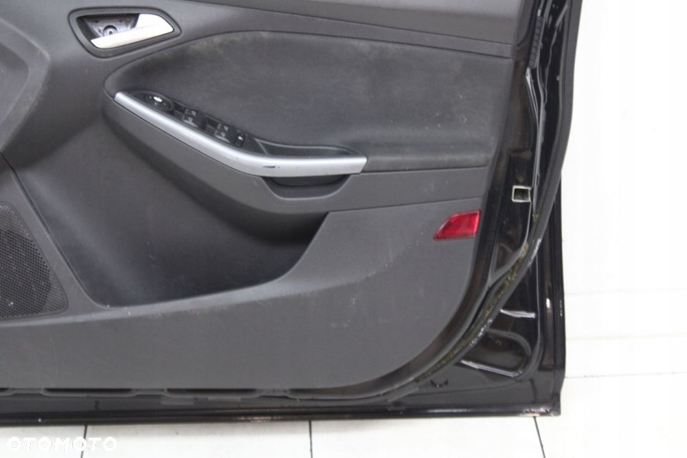 FORD FOCUS MK3 10R- DRZWI PRAWE PRZEDNIE PRAWY PRZÓD FC - 10