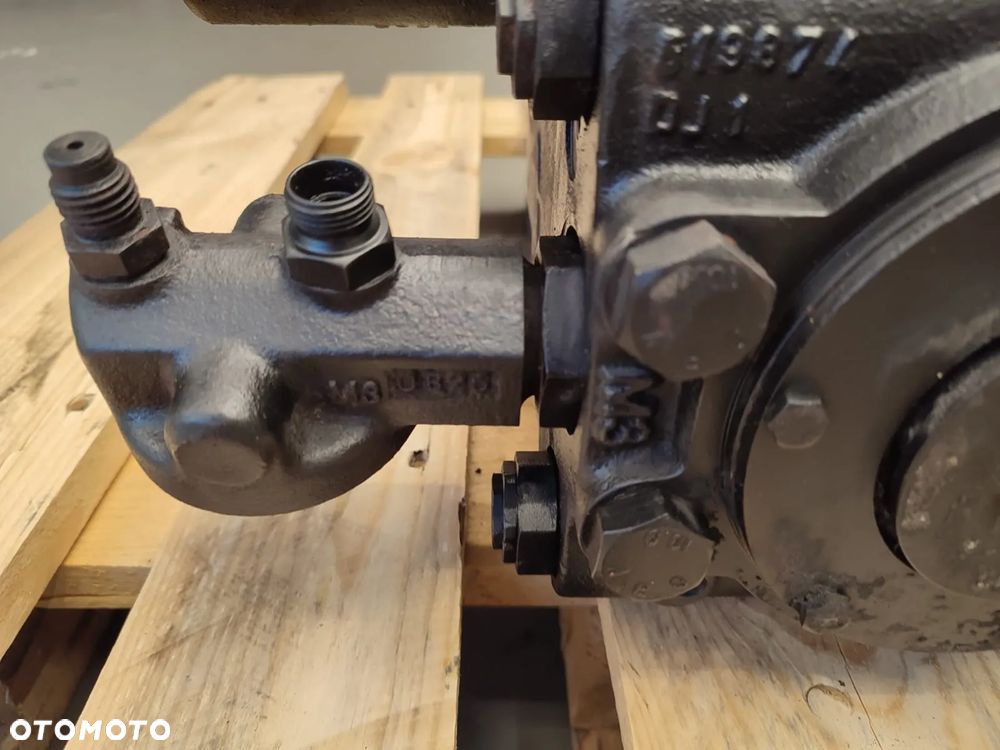 Hydromotor 90R075FMSNN8D MERLO P28.8 PLUS - 12