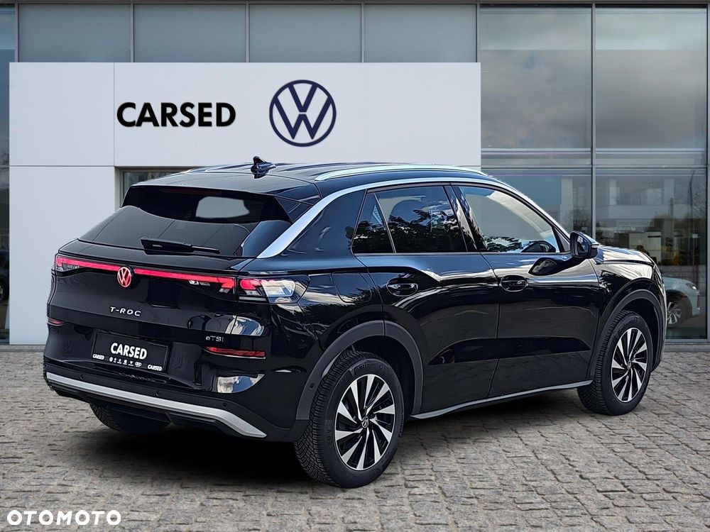Volkswagen T-Roc - 8