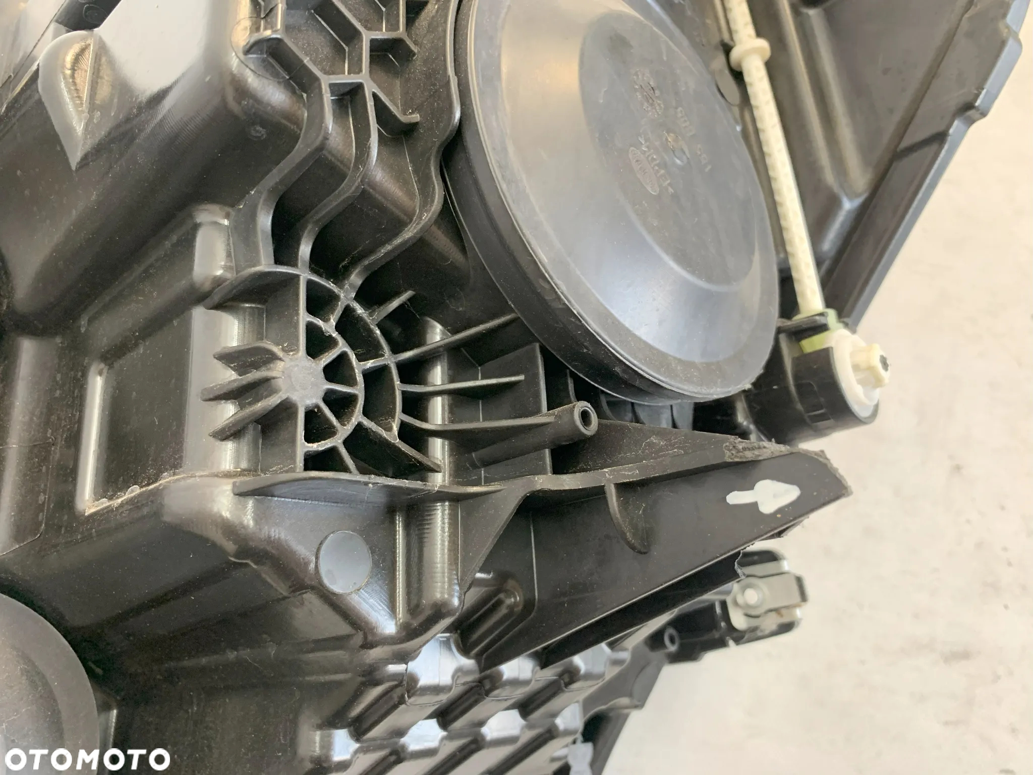 Image Volkswagen Crafter Man TGE 15r Světlomet Pravá lampa 2015 - 7C1941006B