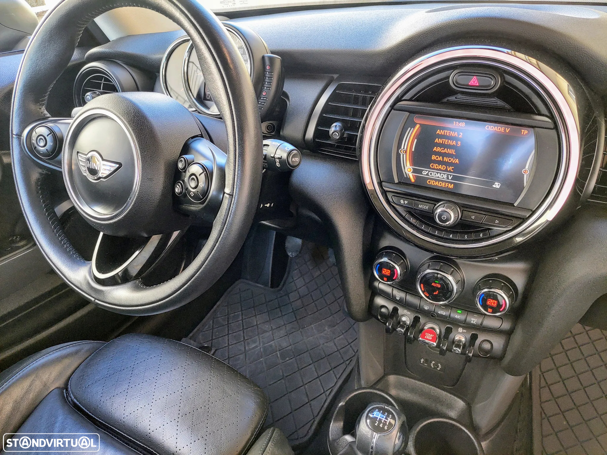 MINI 3 Portas One D - 50