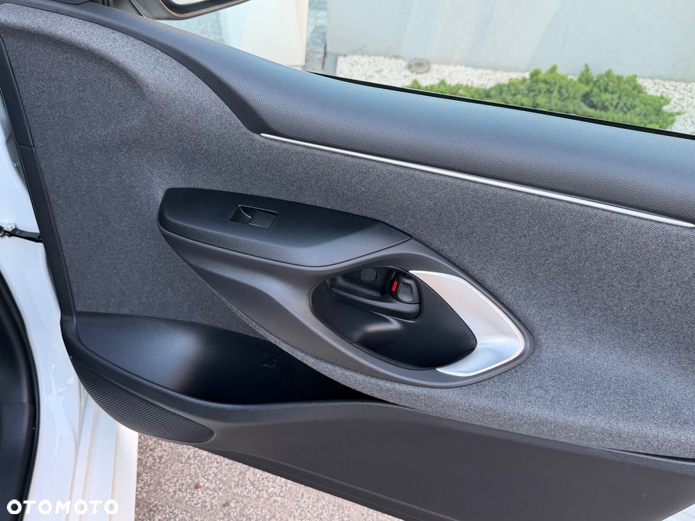 Toyota Yaris Hybrid 1.5 Active - 18