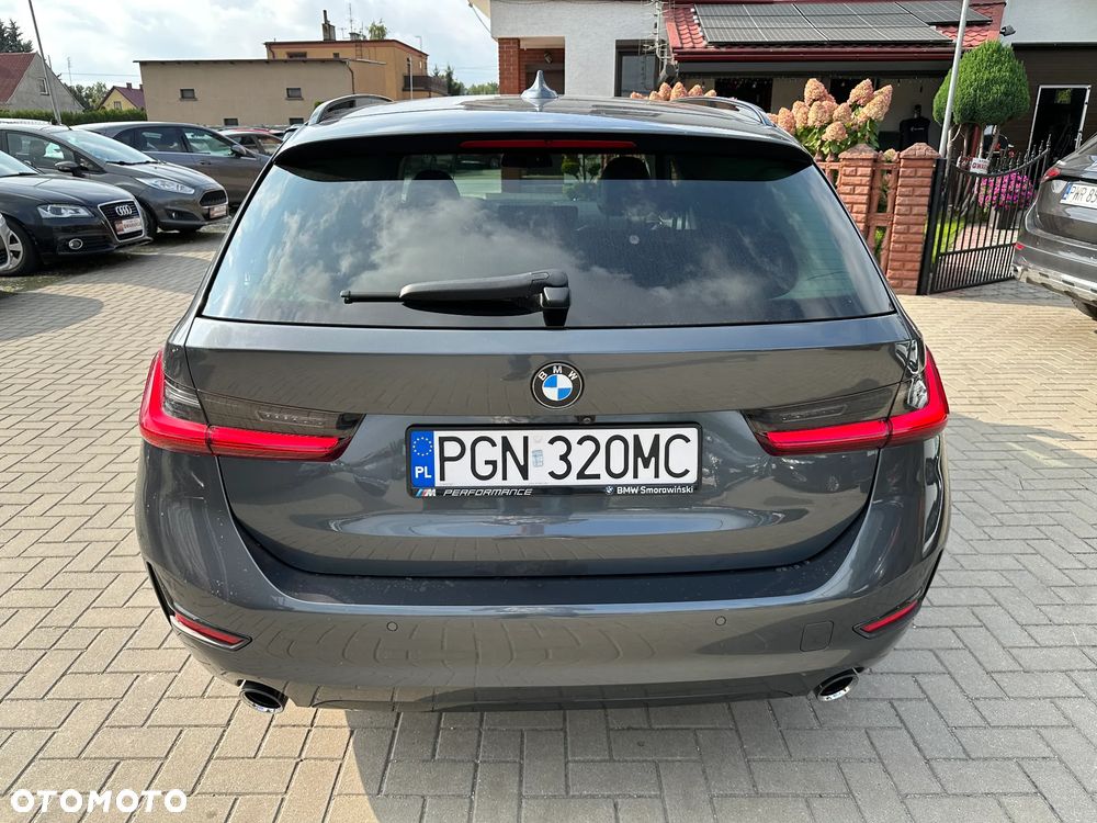 BMW Seria 3 - 36