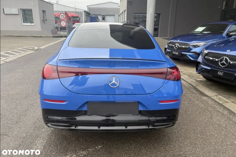 Mercedes-Benz CLA 180 7G-DCT - 7