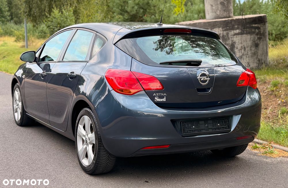Opel Astra 1.4 ecoFLEX - 8