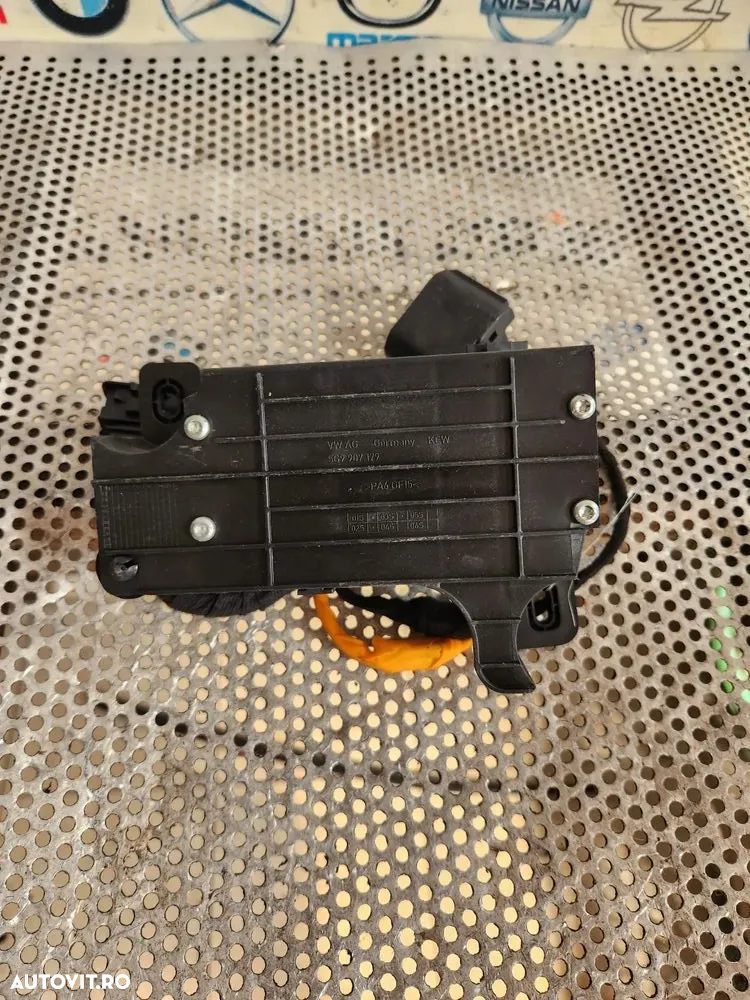 Invertor Tensiune Audi A8 4H D4 Vw Golf 7 VII Cod 4HD - 4