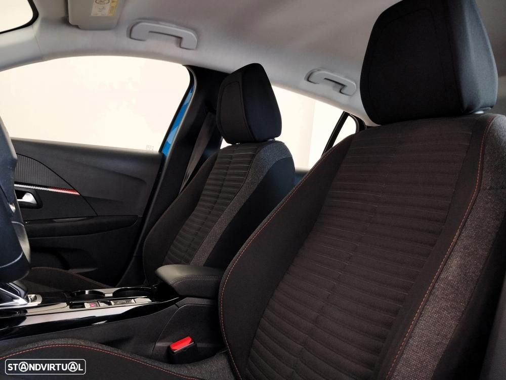 Peugeot e-208 50 kWh Active Pack - 29