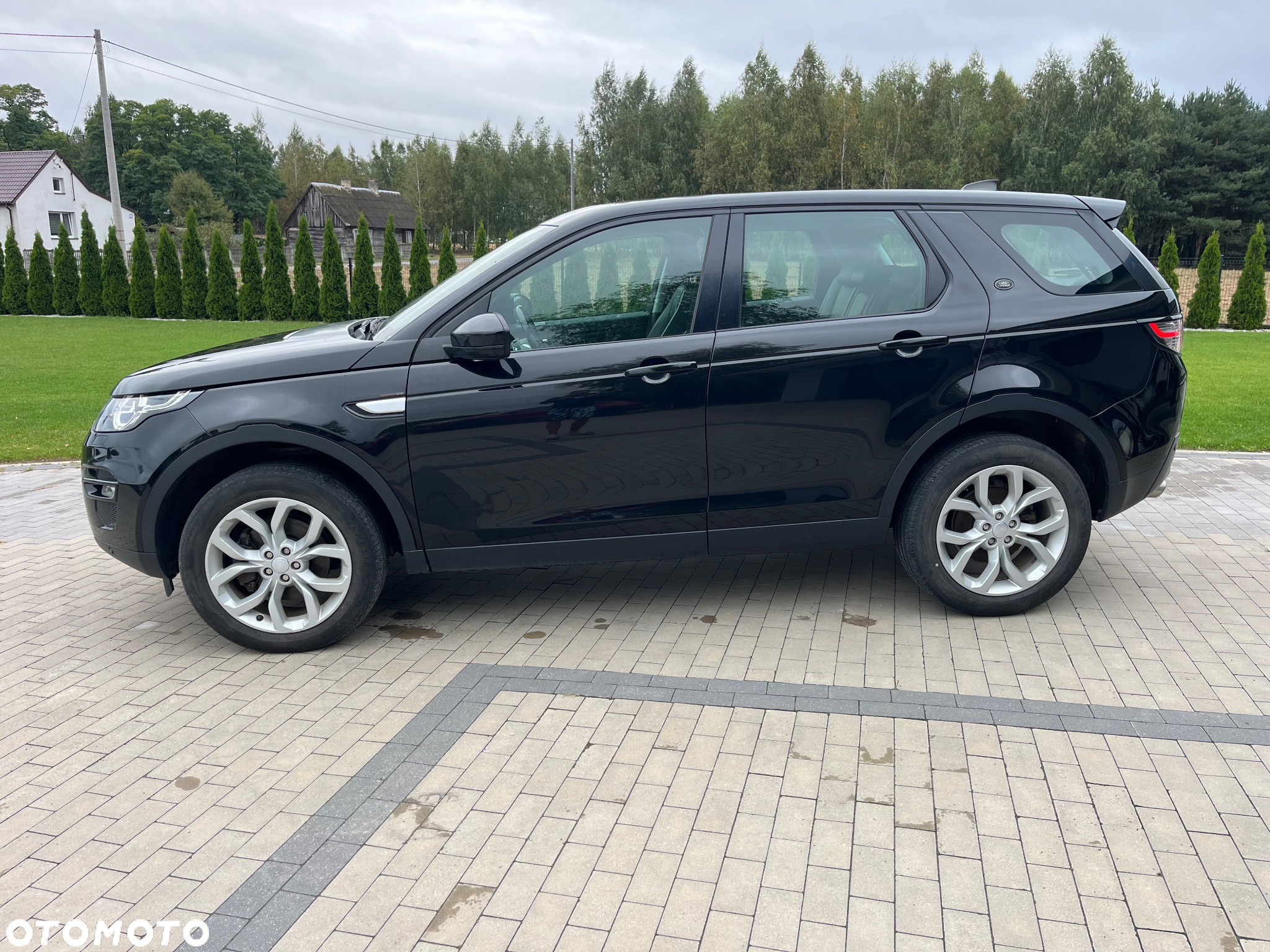 Land Rover Discovery Sport 2.0 eD4 HSE - 6