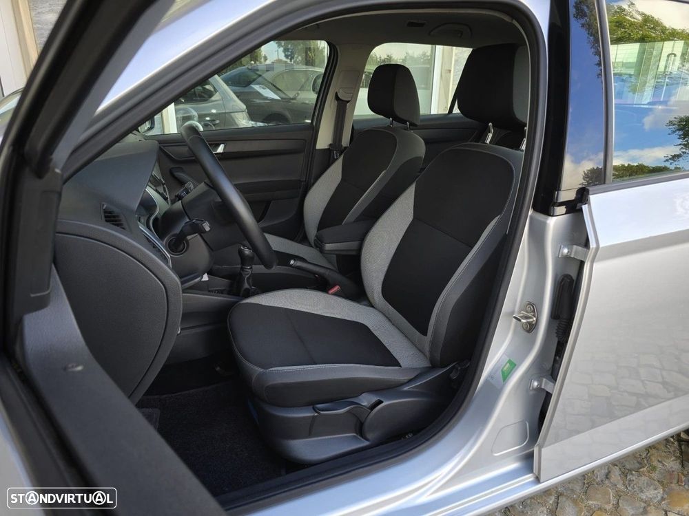 Skoda Fabia 1.0 Ambition - 7