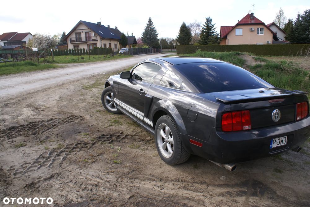 Ford Mustang - 10