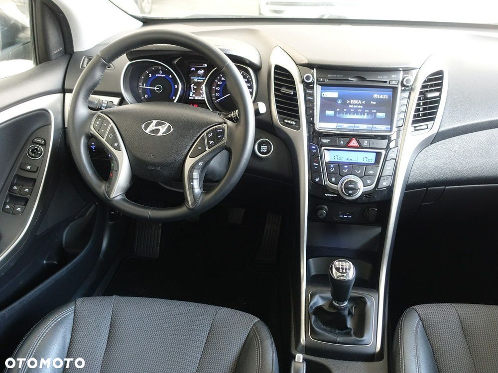 Hyundai i30 1.6 CRDi Style - 21