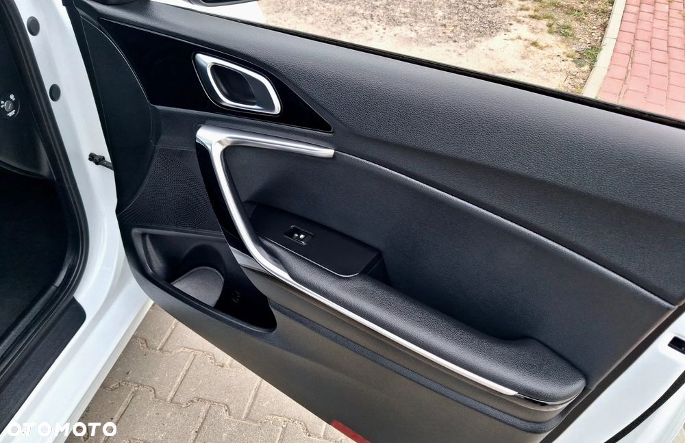 Kia Ceed 1.4 T-GDI OPF Platinum Edition - 19