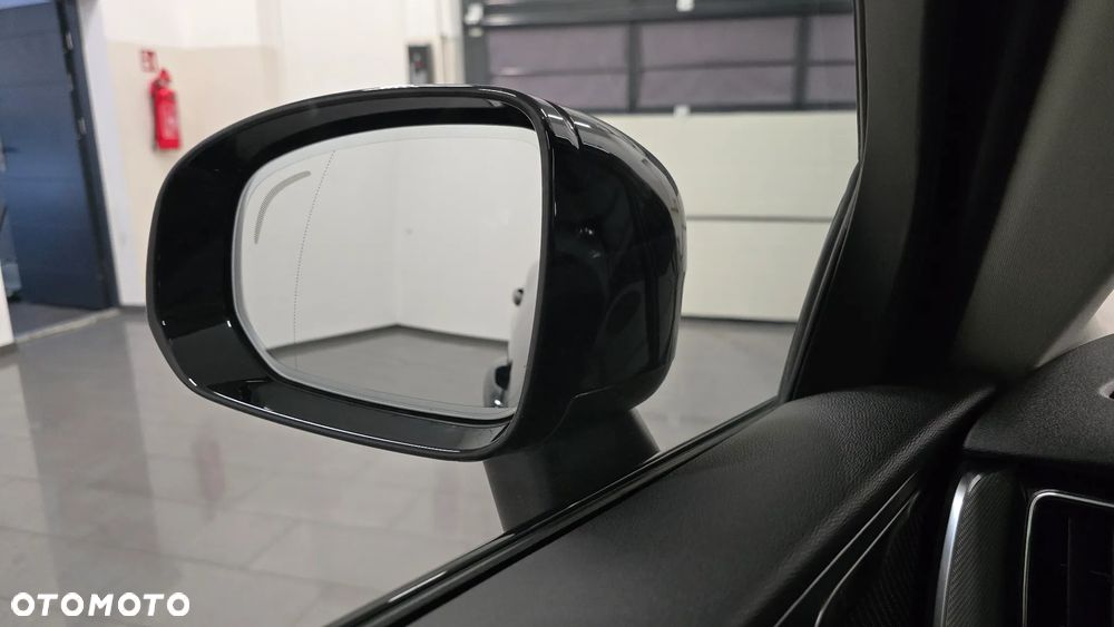 Volvo XC 60 B4 D Plus Dark - 14