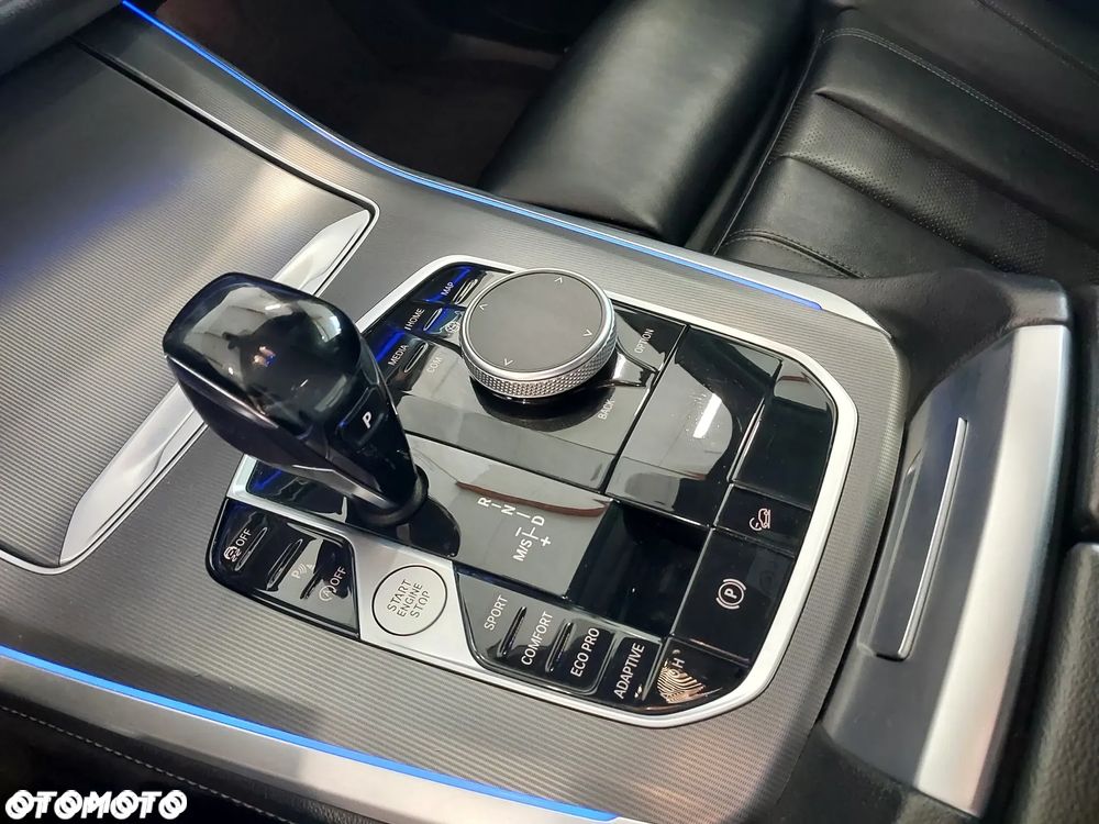 BMW X5 xDrive25d - 18