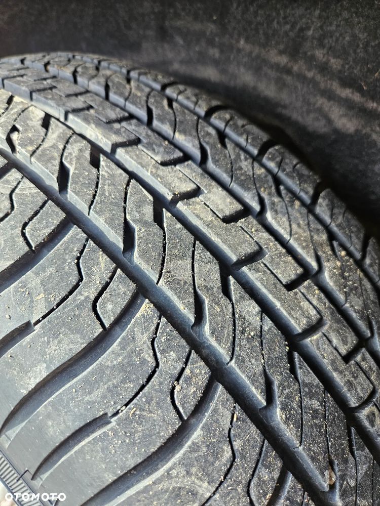 Jeep Grand Cherokee - 12