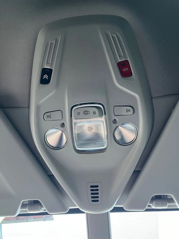 Citroën C4 Picasso 1.2 PureTech Exclusive - 31