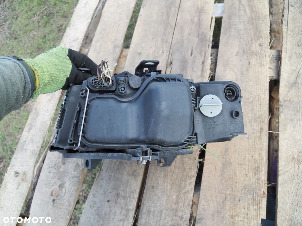 Lampa przód przednia prawa Audi A4 B6 Cabrio 8H0941004AD Anglik - 5
