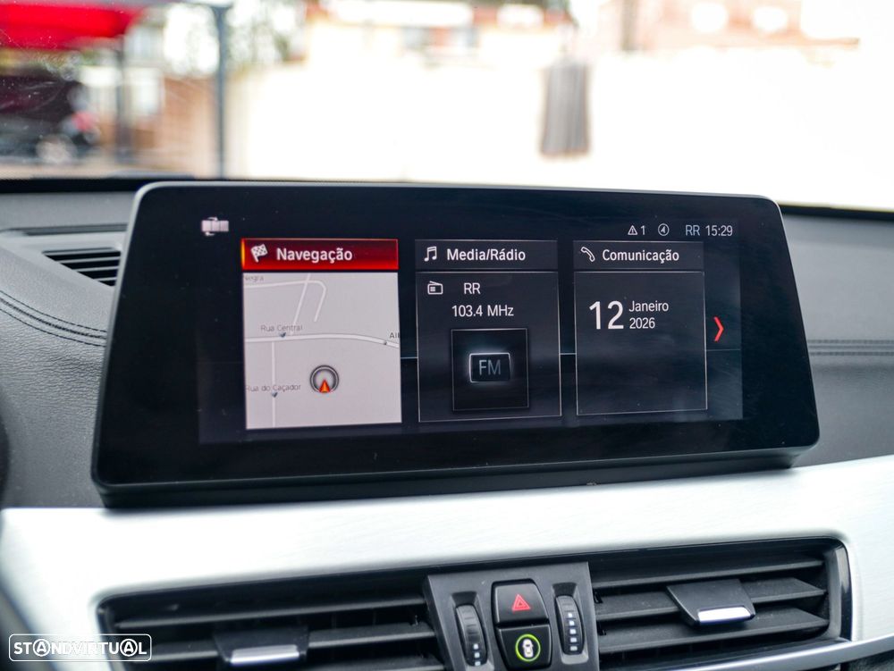 BMW X1 25 e xDrive Pack M - 32