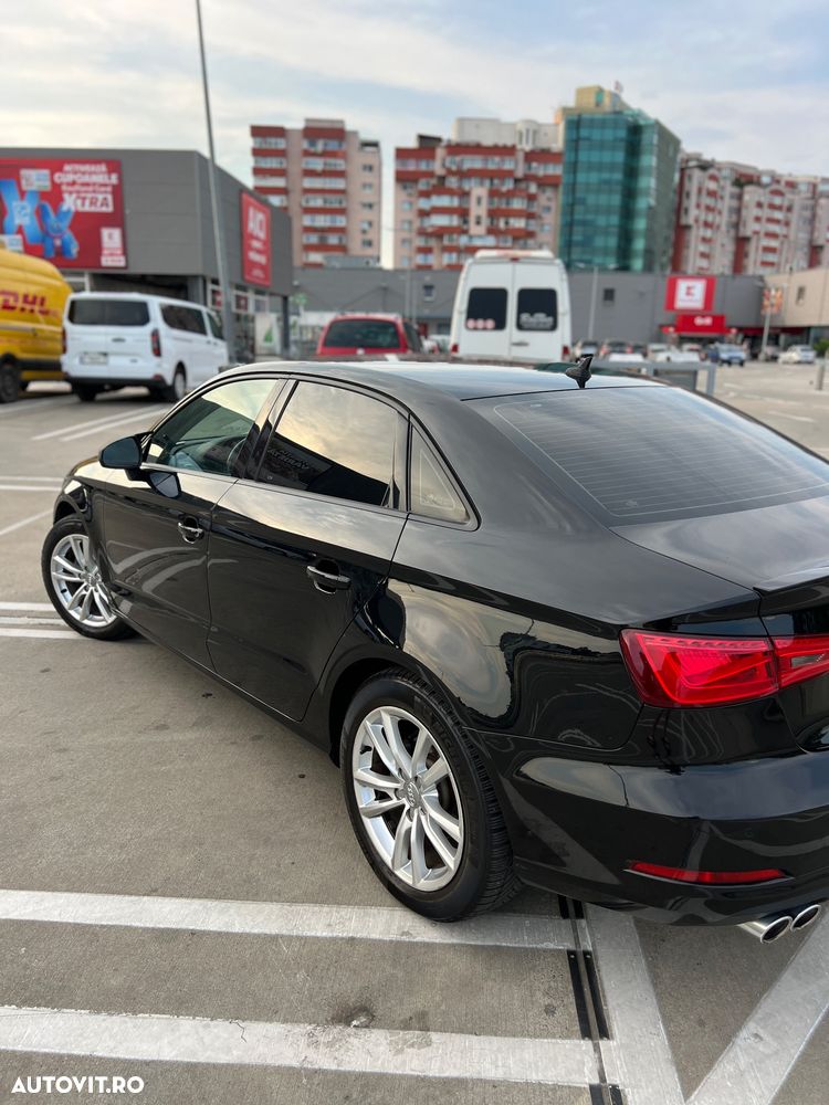 Audi A3 2.0 TDI Stronic Ambiente - 5