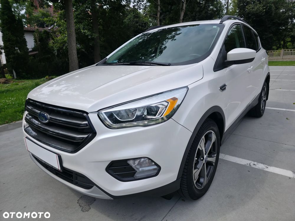 Ford Kuga 1.5 EcoBoost AWD Titanium ASS - 10