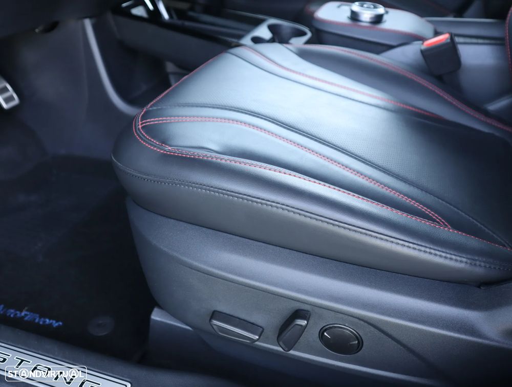 Ford Mustang Mach-E AWD PREMIUM - 27