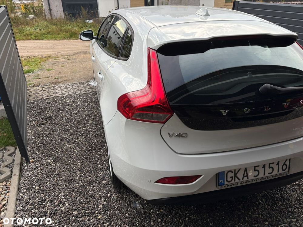 Volvo V40 - 6