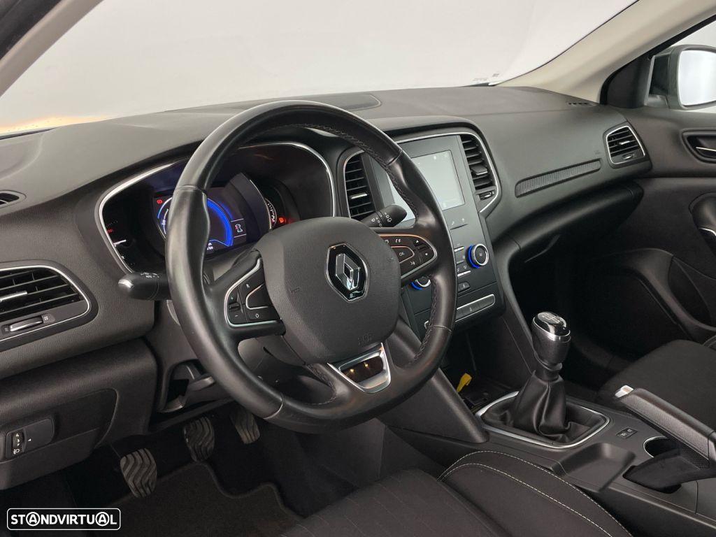 Renault Mégane 1.3 TCe Limited - 17