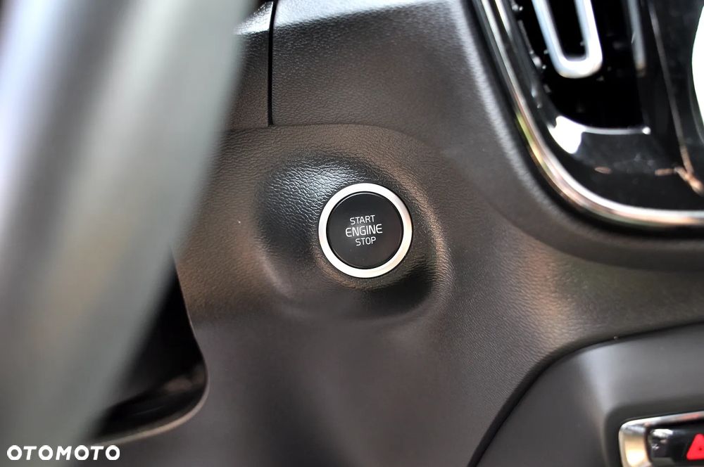 Volvo XC 40 T4 Recharge DKG Inscription - 26
