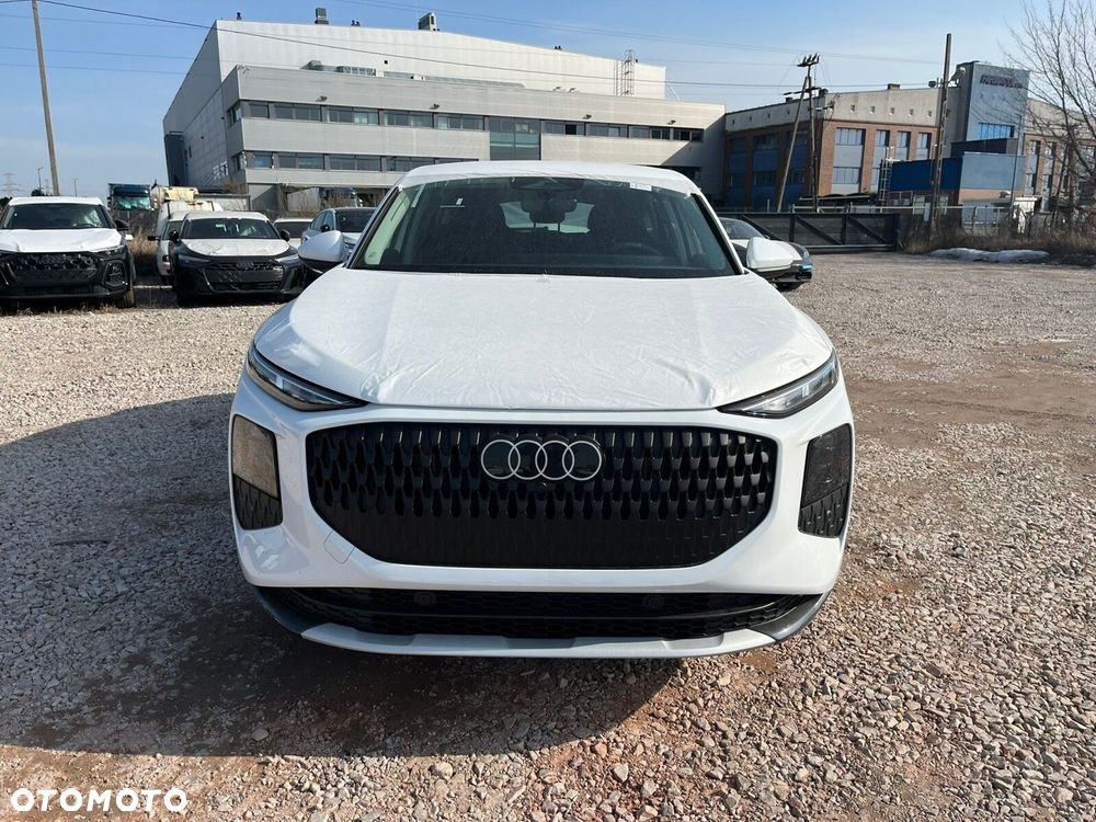 Audi Q3 Sportback - 9