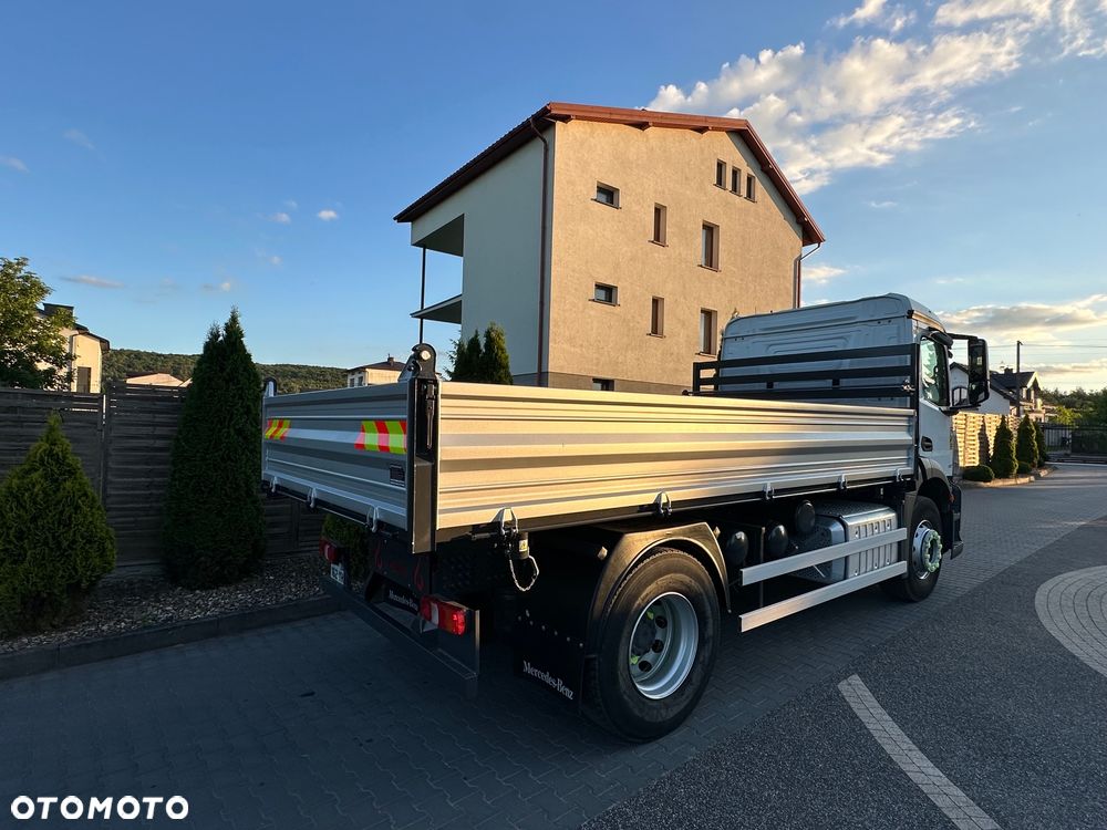 Mercedes-Benz Antos 1827 Wywrotka 2017 rok - 5
