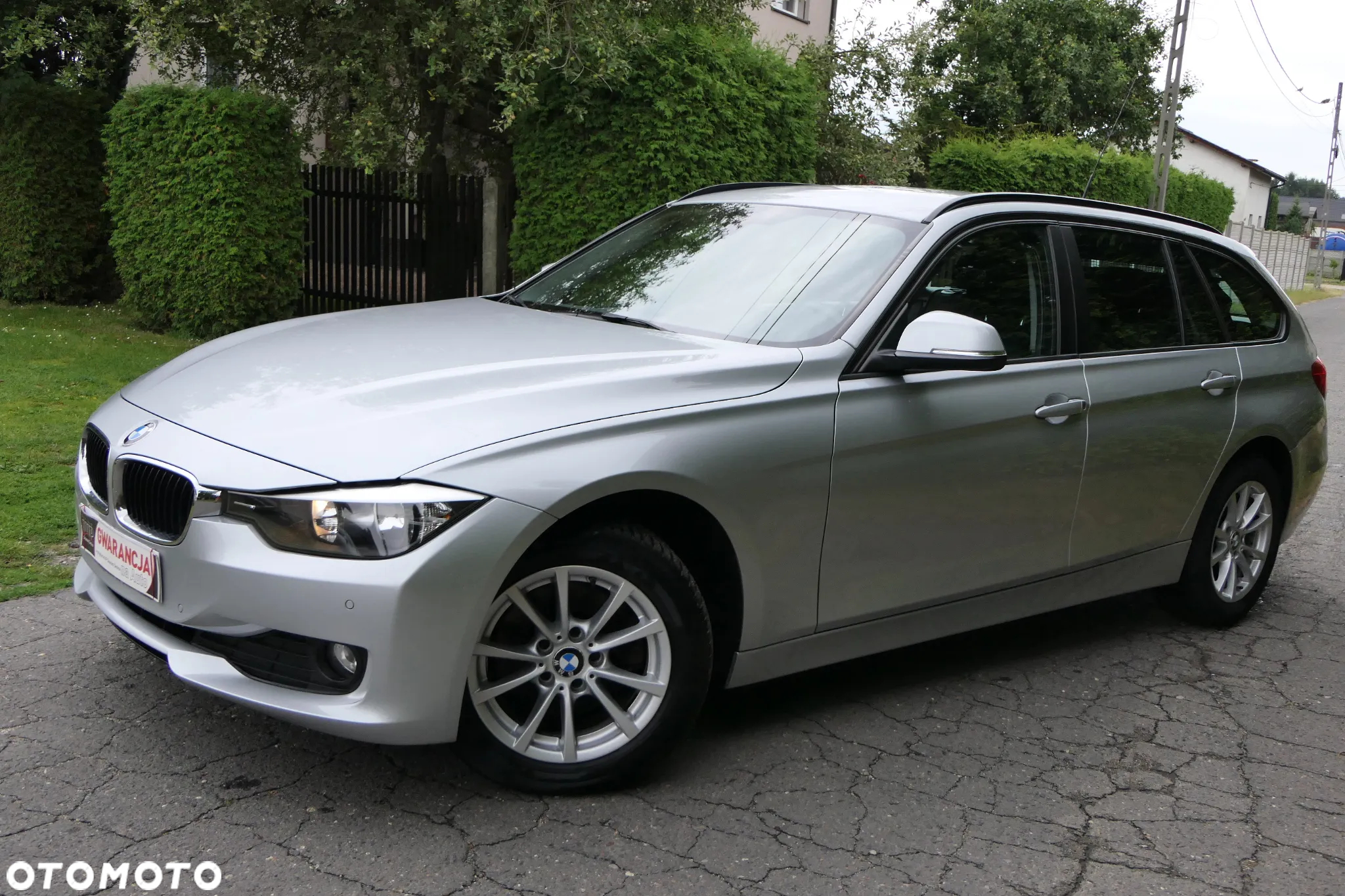 BMW Seria 3 320d Touring xDrive Sport-Aut - 4