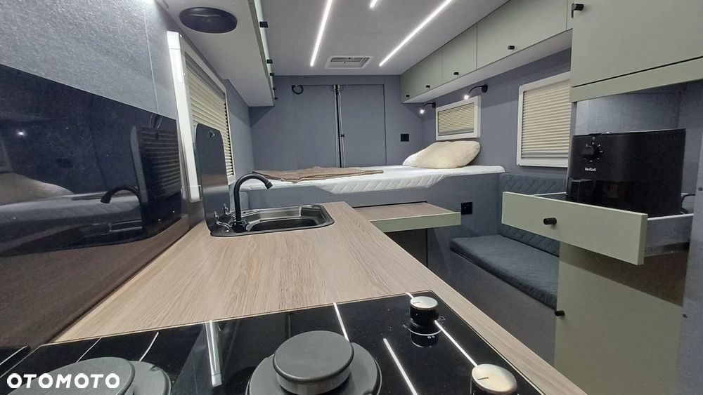 Iveco Daily kamper - 22