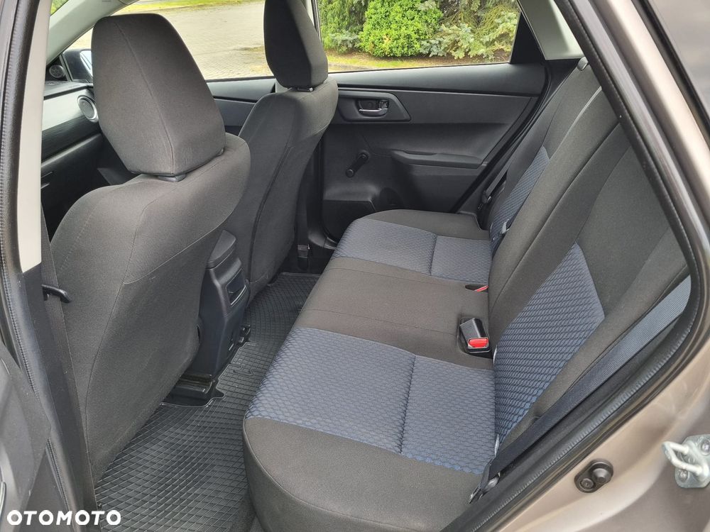 Toyota Auris 1.33 VVT-i Active - 25
