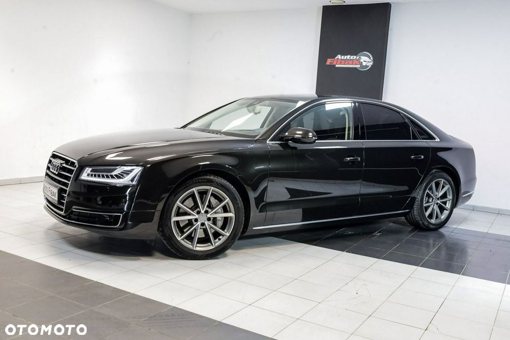 Audi A8 - 2